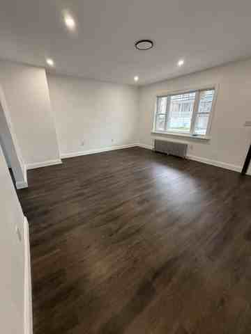 1067 W Wilkes Barre St - Photo 3 of 37
