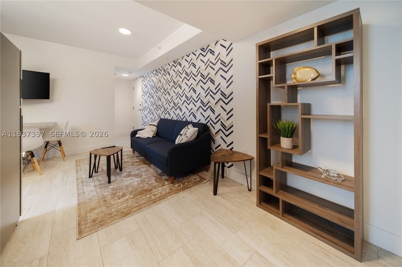 2162 Sw 14th Ter #101 - Photo 6 of 15
