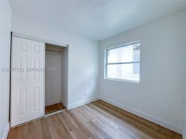 featured image of 2 Sw 6th Ave #4