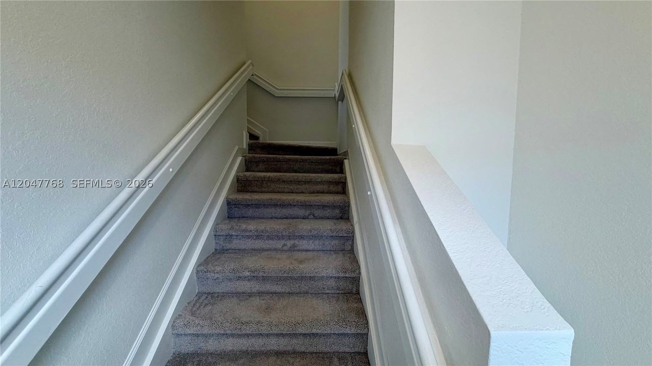 15601 Sw 280th St #1 - Photo 3 of 15