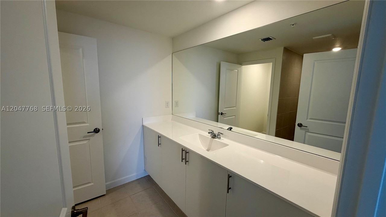 15601 Sw 280th St #1 - Photo 7 of 15