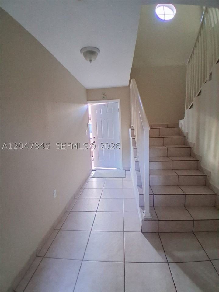 17318 Nw 74th Ave #202 - Photo 4 of 16