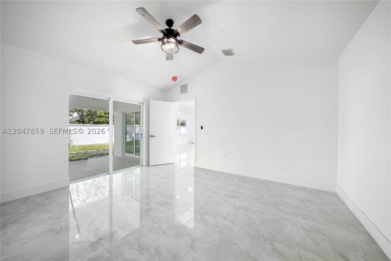 5680 Nw 187th St #0 - Photo 6 of 16