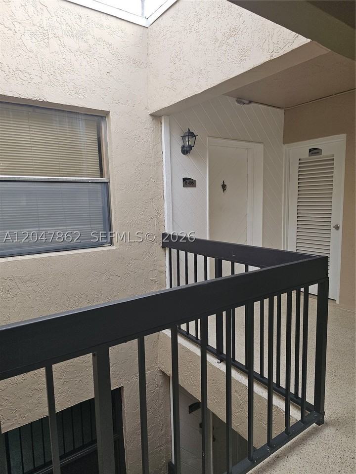 461 Ives Dairy Rd #406-2 - Photo 4 of 17