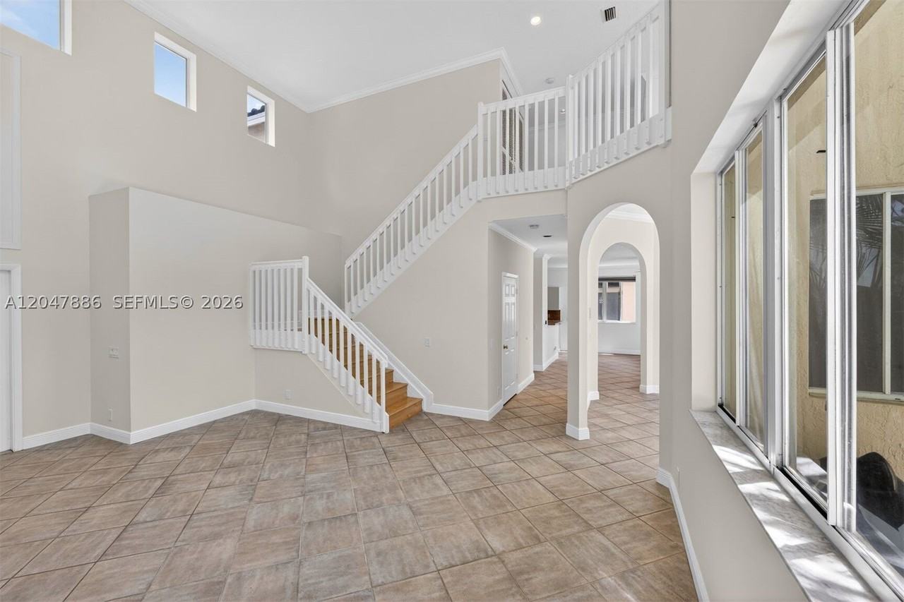 1115 Camellia Cir #1115 - Photo 5 of 35