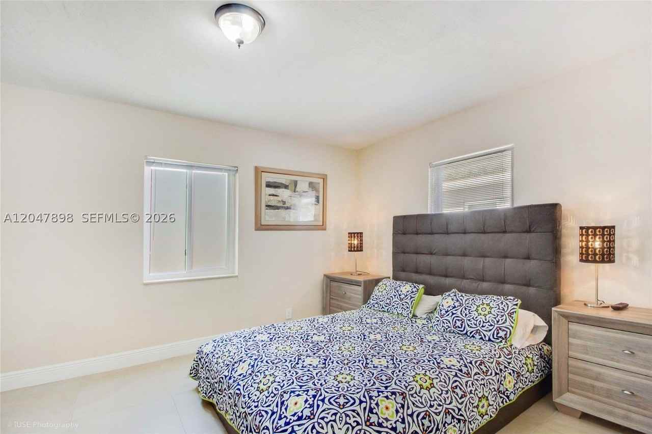 518 Sw 7th Ave #520 - Photo 5 of 12
