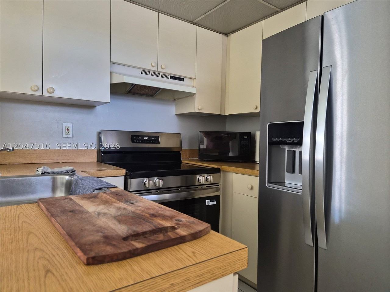 14913 Sw 104th St #16-23 - Photo 4 of 15