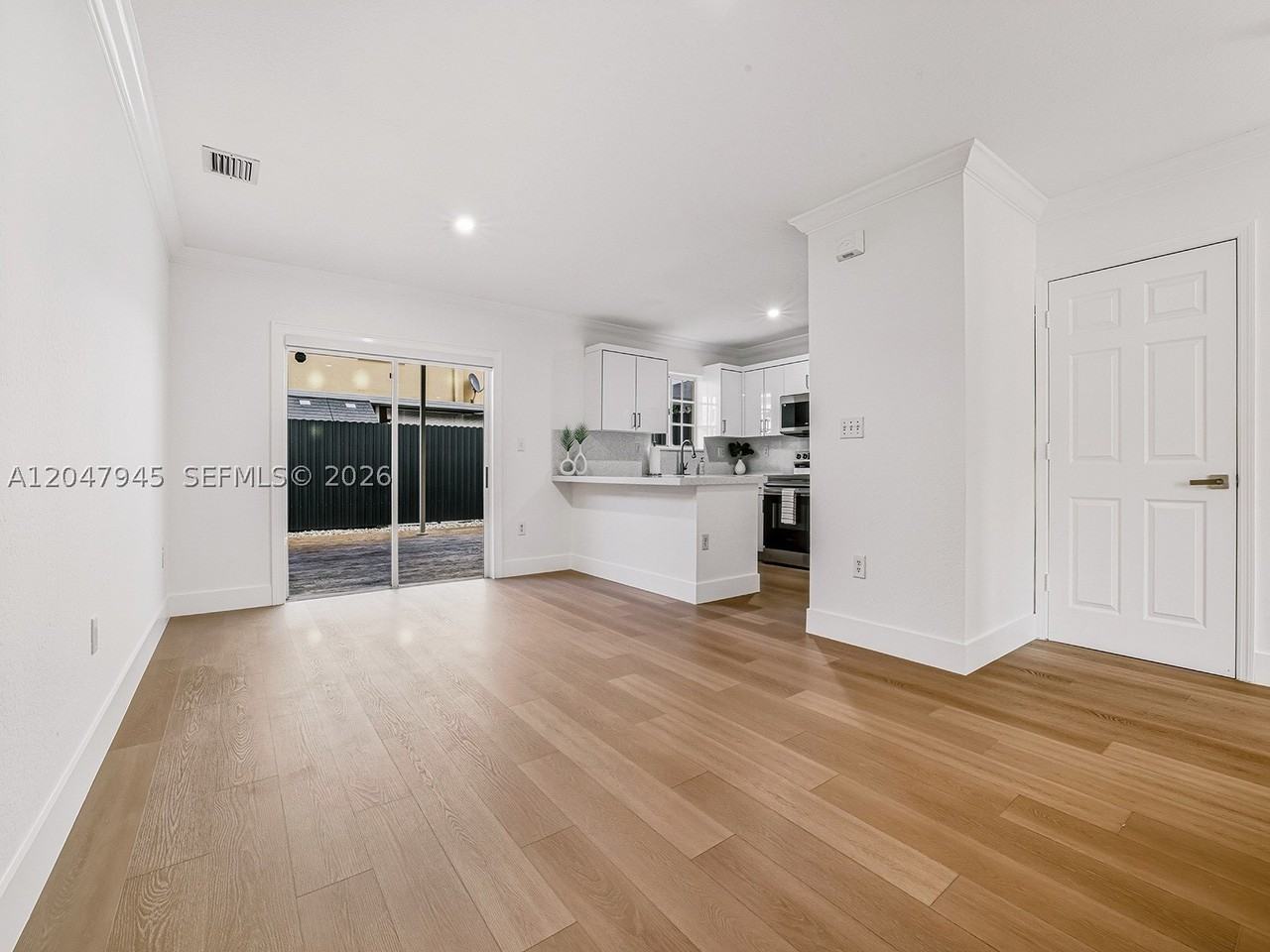 11475 Nw 94th Pl #3 - Photo 3 of 17