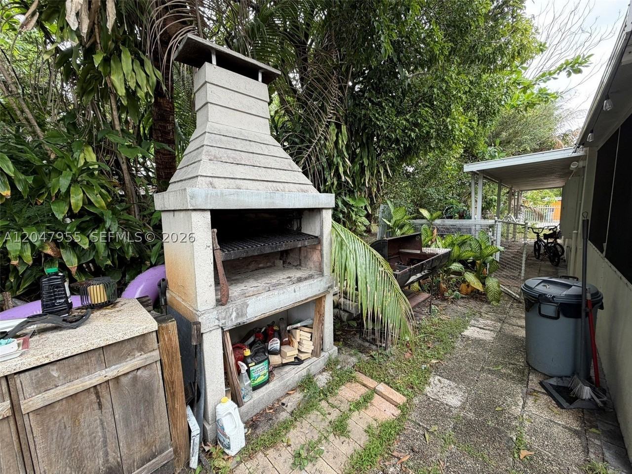 596 Nw 109th St - Photo 6 of 13