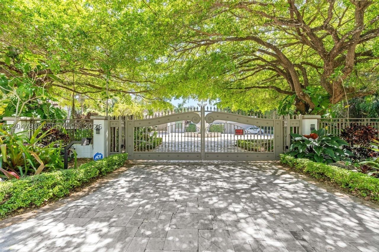 6600 Sw 123rd St #0 - Photo 2 of 49