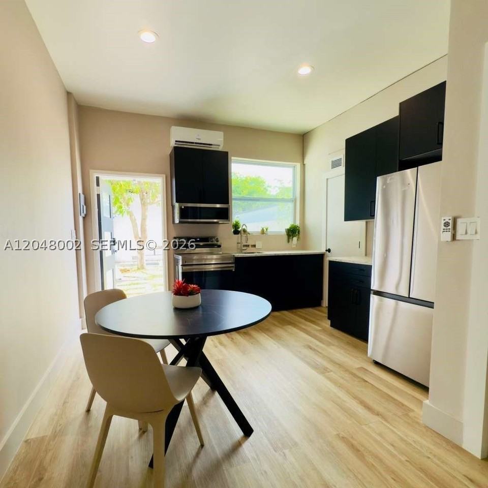 220 Nw 126th St #B - Photo 2 of 17
