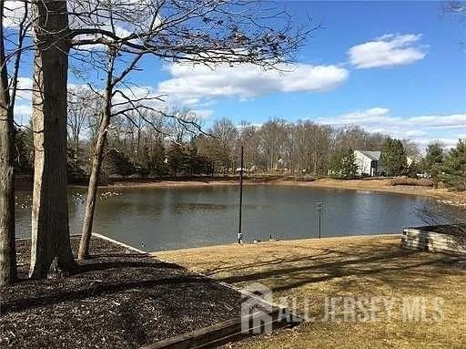 155 Darwin Ln - Photo 7 of 15