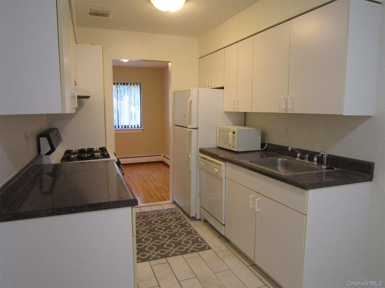 14 Charles Ln #1B - Photo 3 of 29