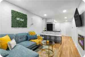 featured image of 2276 Atlantic Ave