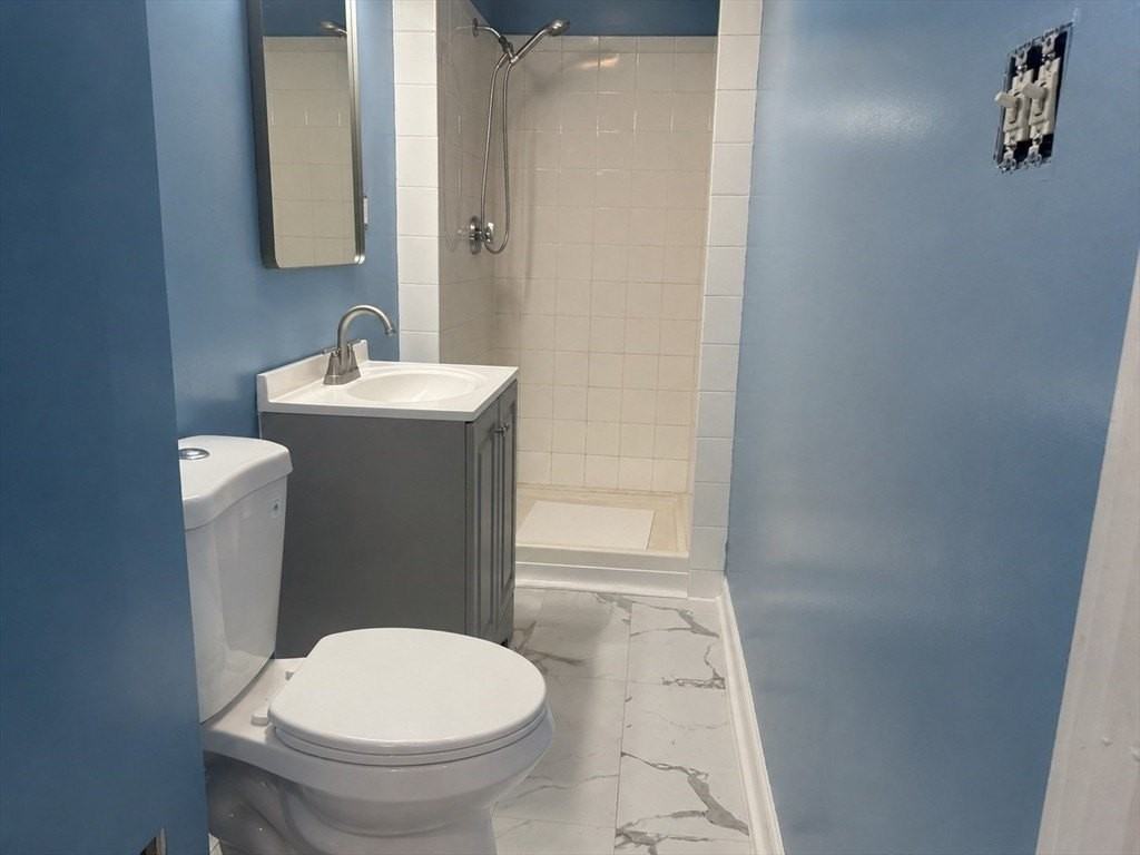 30 Ekman St #3 - Photo 7 of 11