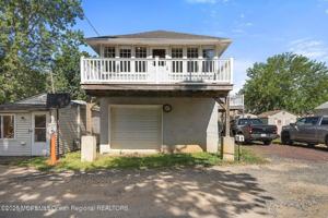 featured image of 9 Gravelly Point Rd #4