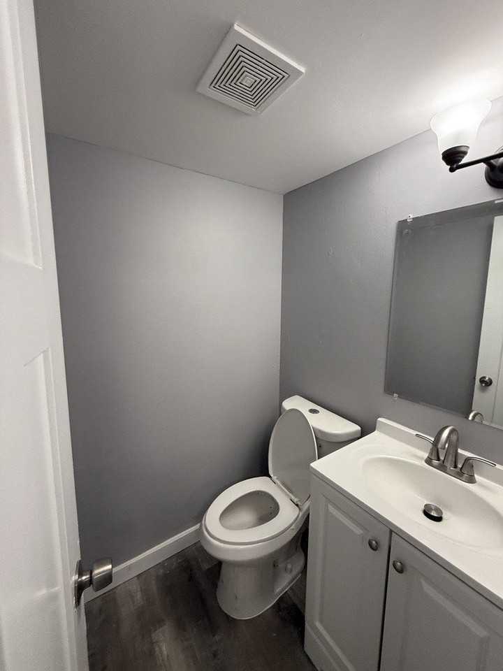 36 Wildwood Lane G #0 - Photo 5 of 10