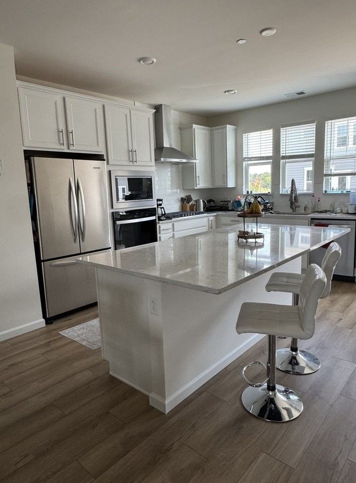 6211 Sandbelt Drive - Photo 3 of 21