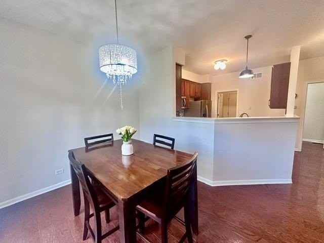 24130 W Walnut Cir - Photo 4 of 9