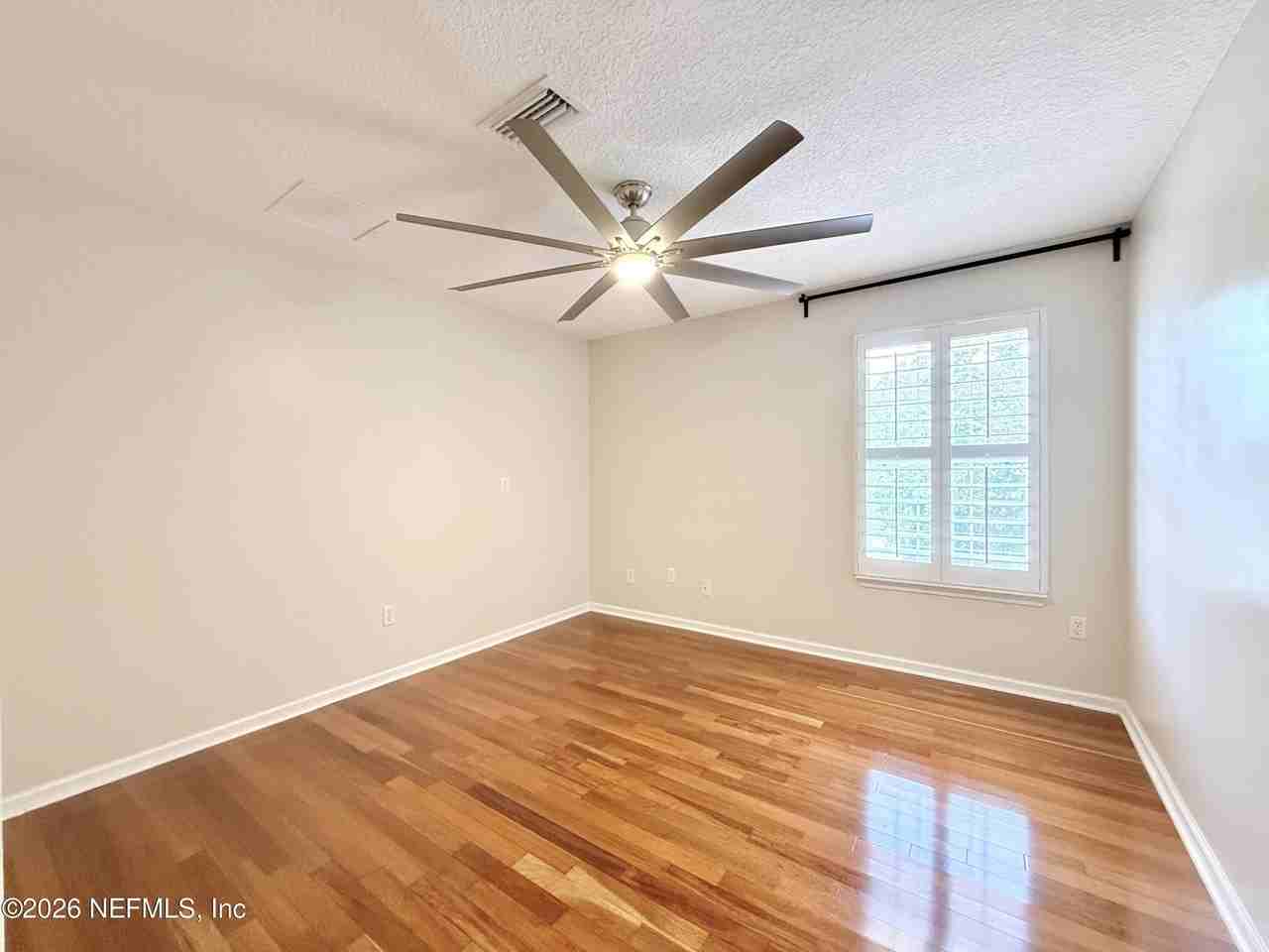 11288 Panther Creek Pkwy - Photo 6 of 49
