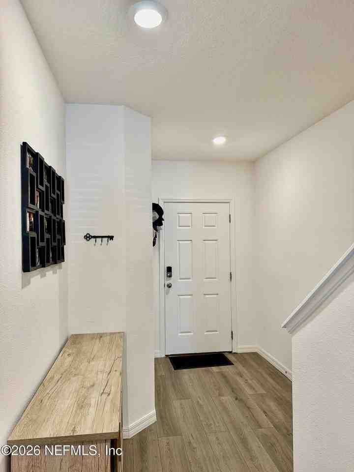 3284 Penny Cove Ln - Photo 3 of 31