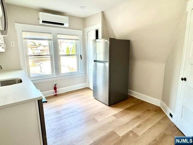 247 Fern Ave #2 - Photo 2 of 11