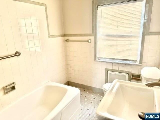 247 Fern Ave #2 - Photo 7 of 11