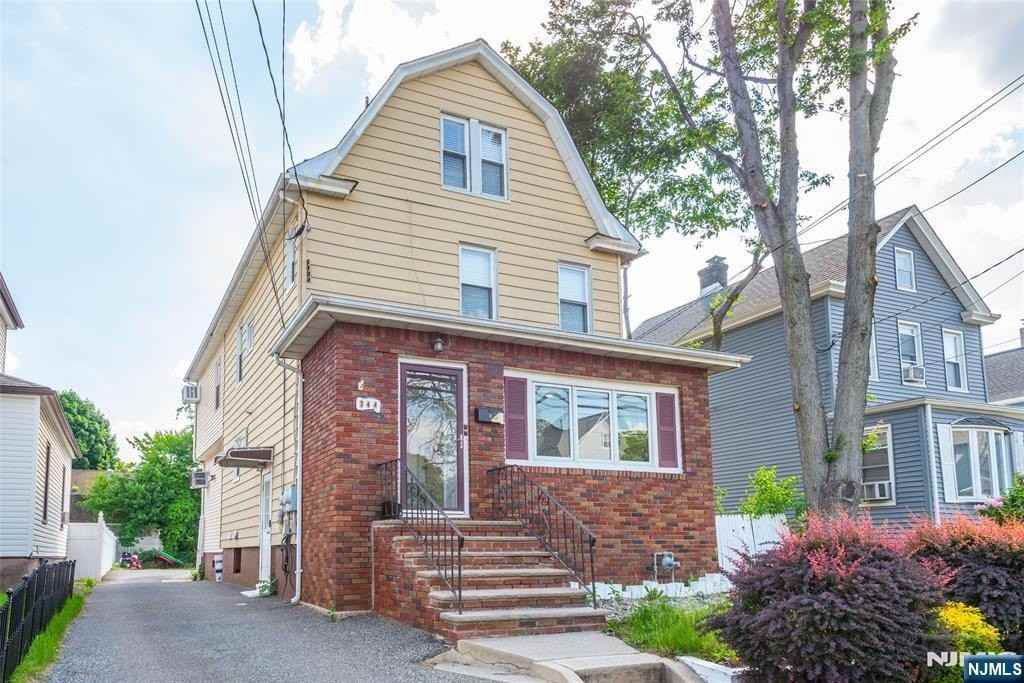 344 Valley Brook Ave - Photo 2 of 23
