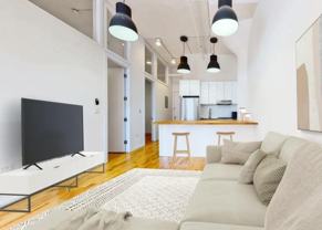 315 Seigel St - Photo 1 of 1