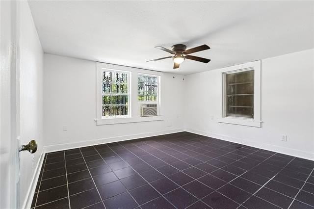 2410 Gentilly Blvd #2 - Photo 6 of 7