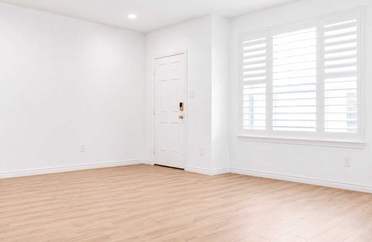 3730 Malibu Dr - Photo 7 of 21