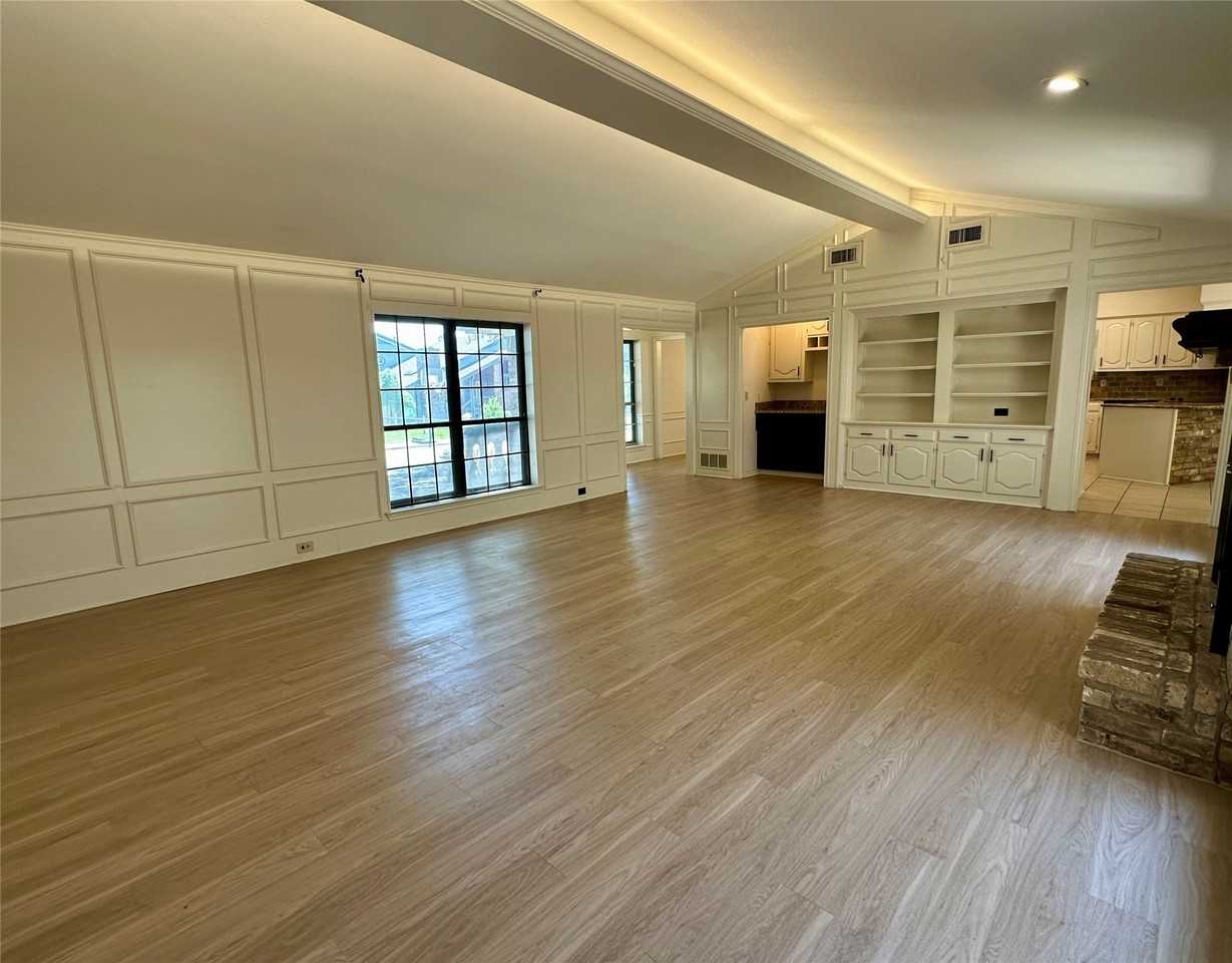 7145 Crooked Oak Dr - Photo 4 of 29