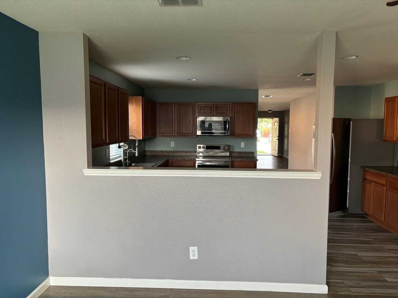 4613 Mountain Oak St - Photo 7 of 14