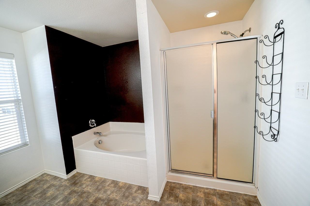 1645 Dream Catcher Way - Photo 6 of 14