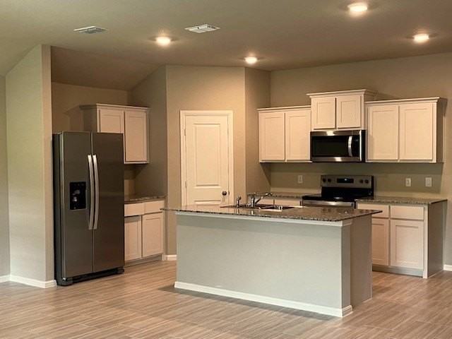 333 Wildrose Cir - Photo 5 of 17