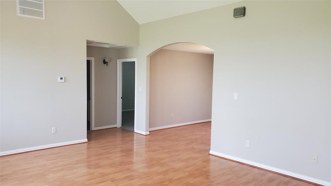 1656 County Road 697 - Photo 7 of 34