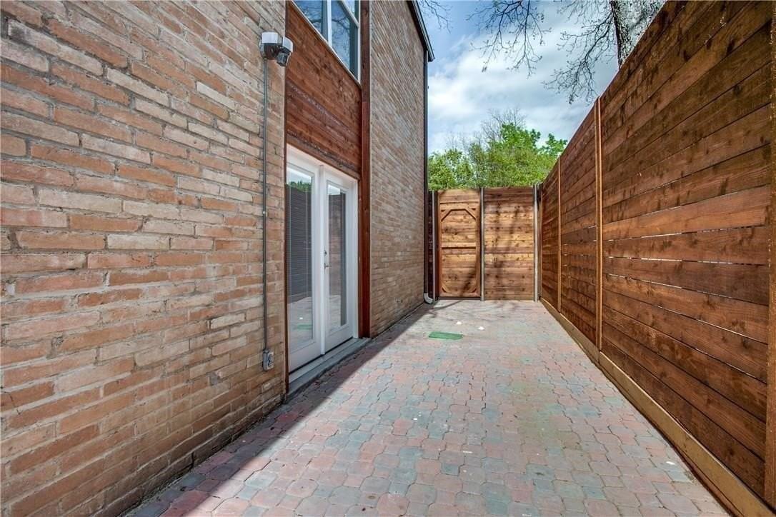 4035 Holland Ave #1 - Photo 5 of 13