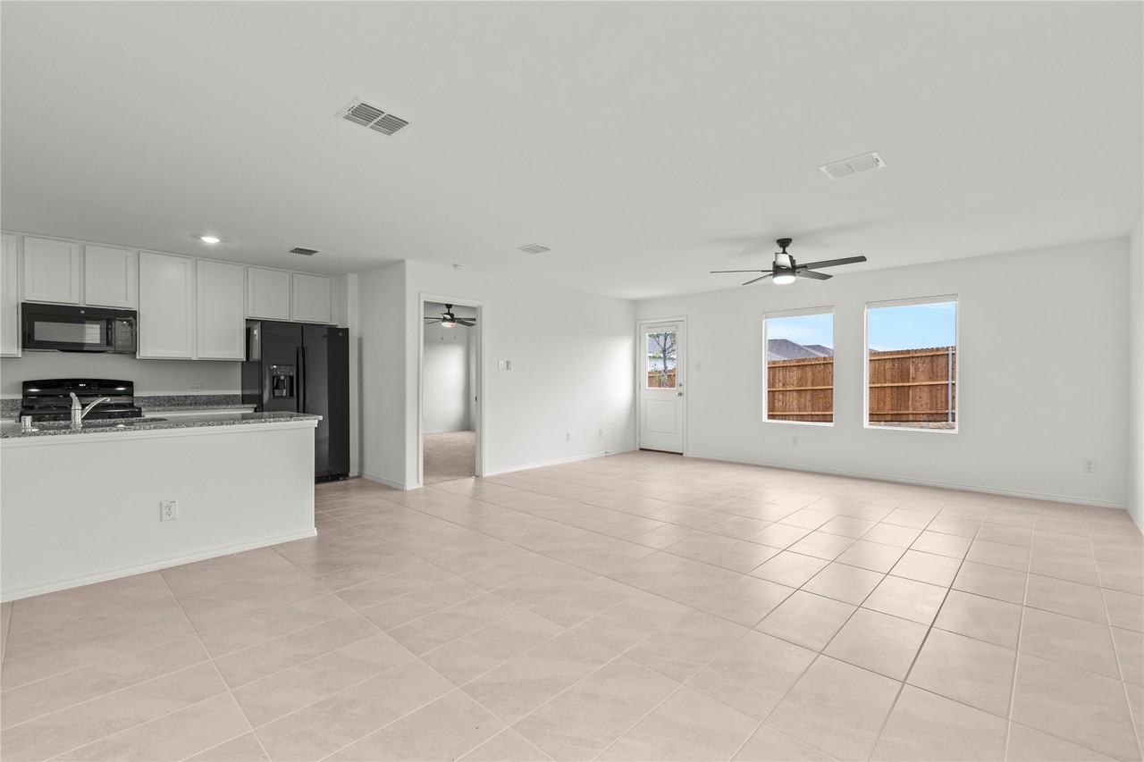 1708 Lercara Ln - Photo 5 of 29