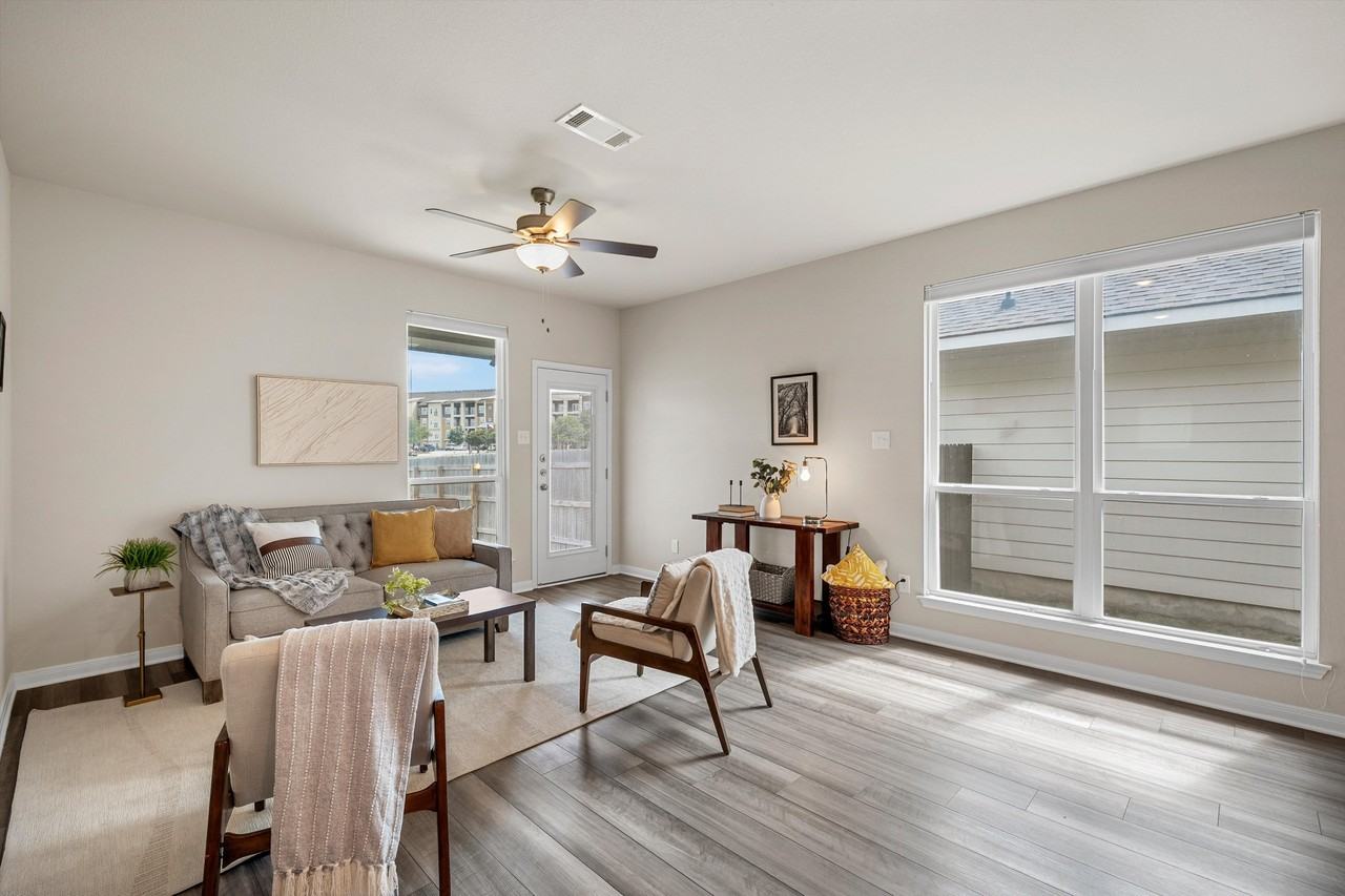 1524 Elise Ave #1 - Photo 4 of 23