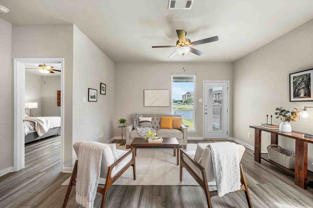 1524 Elise Ave #1 - Photo 5 of 23