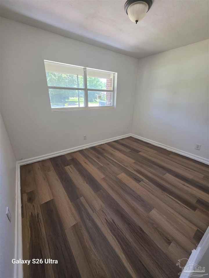 3131 N 10th Ave - Photo 5 of 19