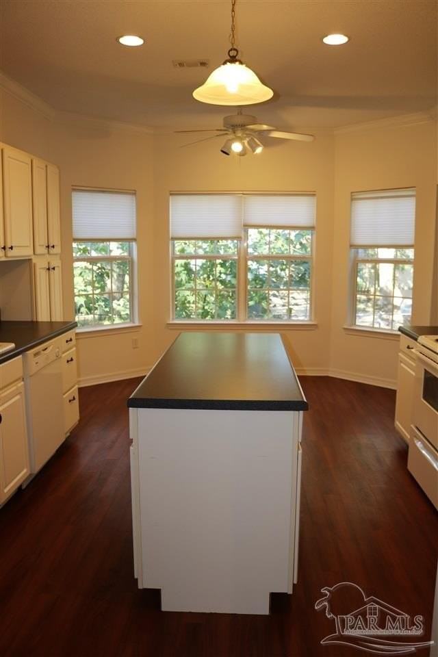 5726 Fair Oak Ln - Photo 6 of 25