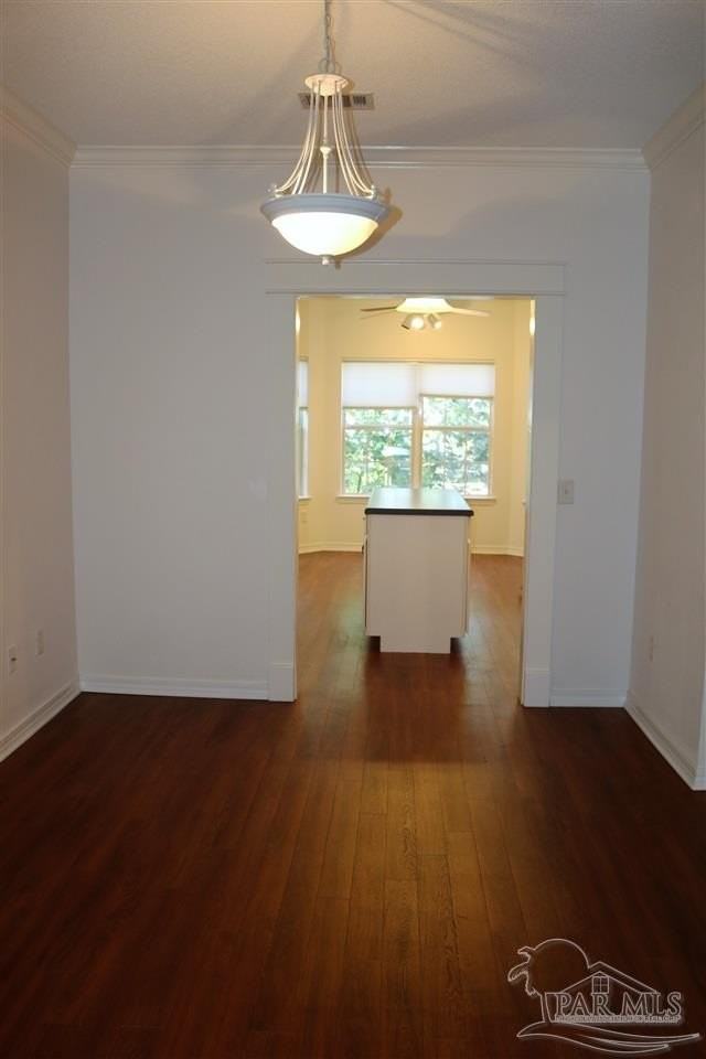 5726 Fair Oak Ln - Photo 7 of 25