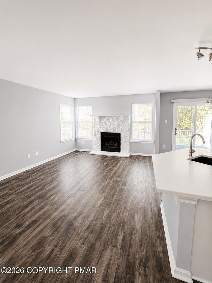 2221 Meadowsage Ct - Photo 7 of 21