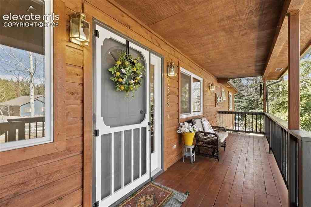 2865 Sunnywood Ave - Photo 4 of 22