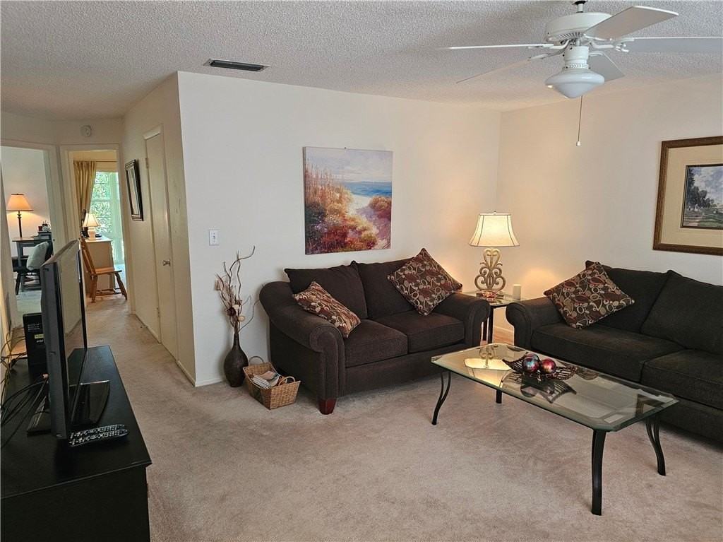11 Vista Palm Ln #202 - Photo 6 of 36