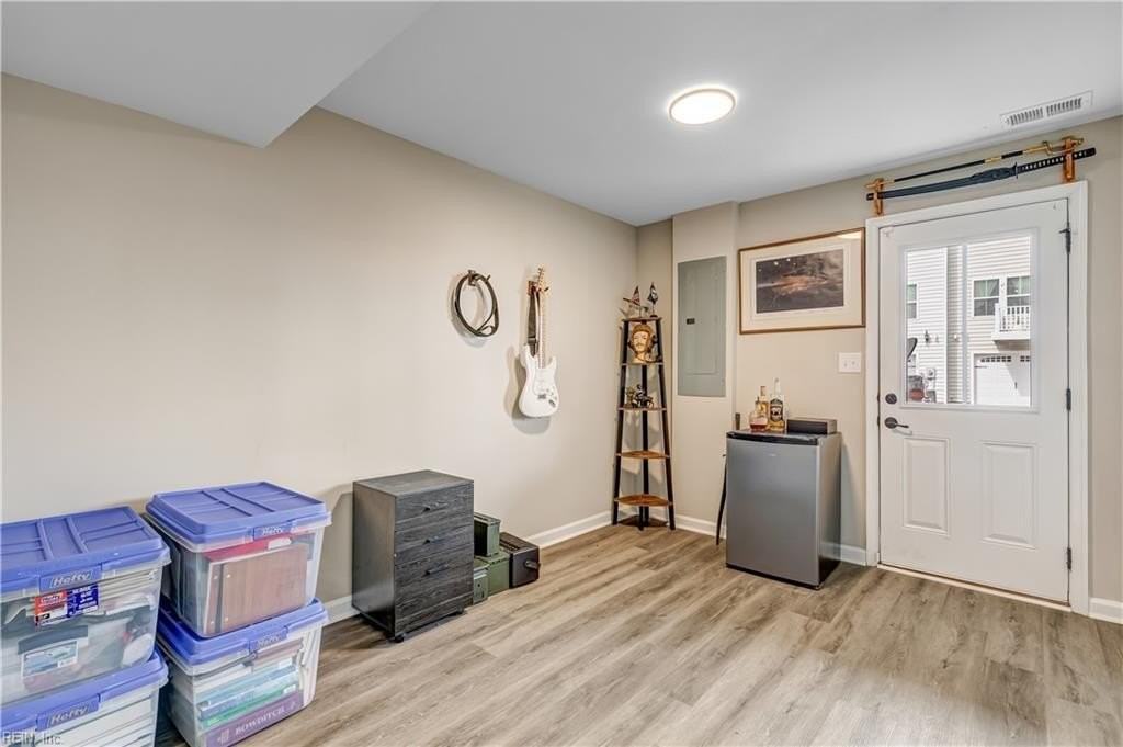 358 Spring Hill Pl - Photo 7 of 25