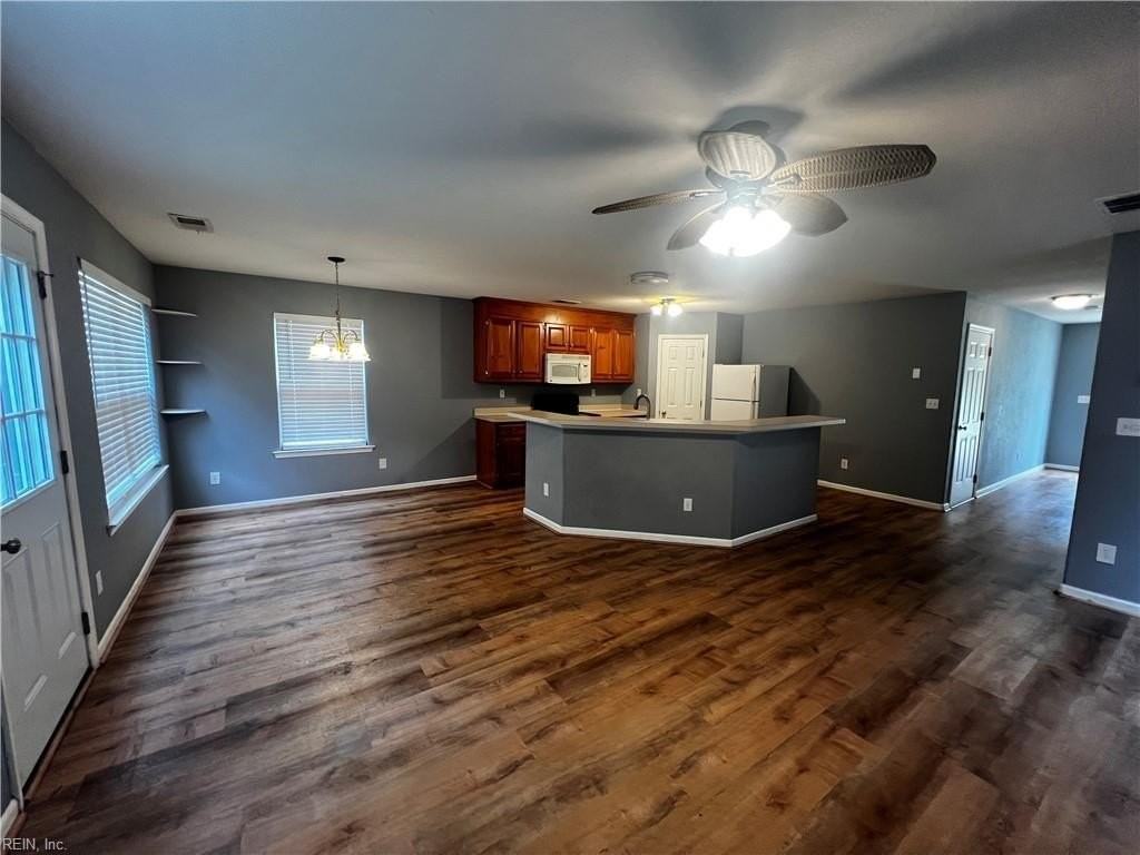 6350 Old Townpoint Rd - Photo 5 of 19