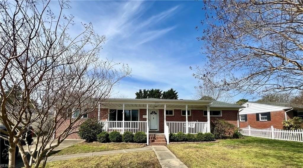 8005 Walters Dr - Photo 2 of 11