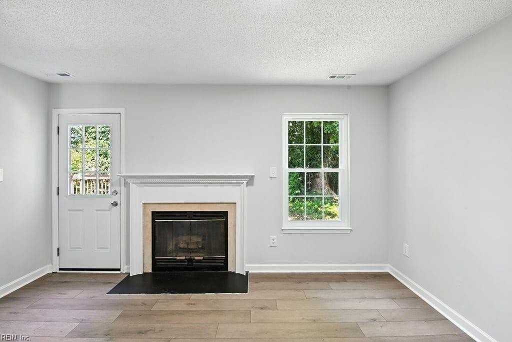 366 Pear Ridge Cir - Photo 7 of 17